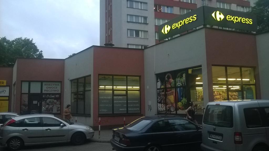 Apartament Dyminska Warschau Buitenkant foto